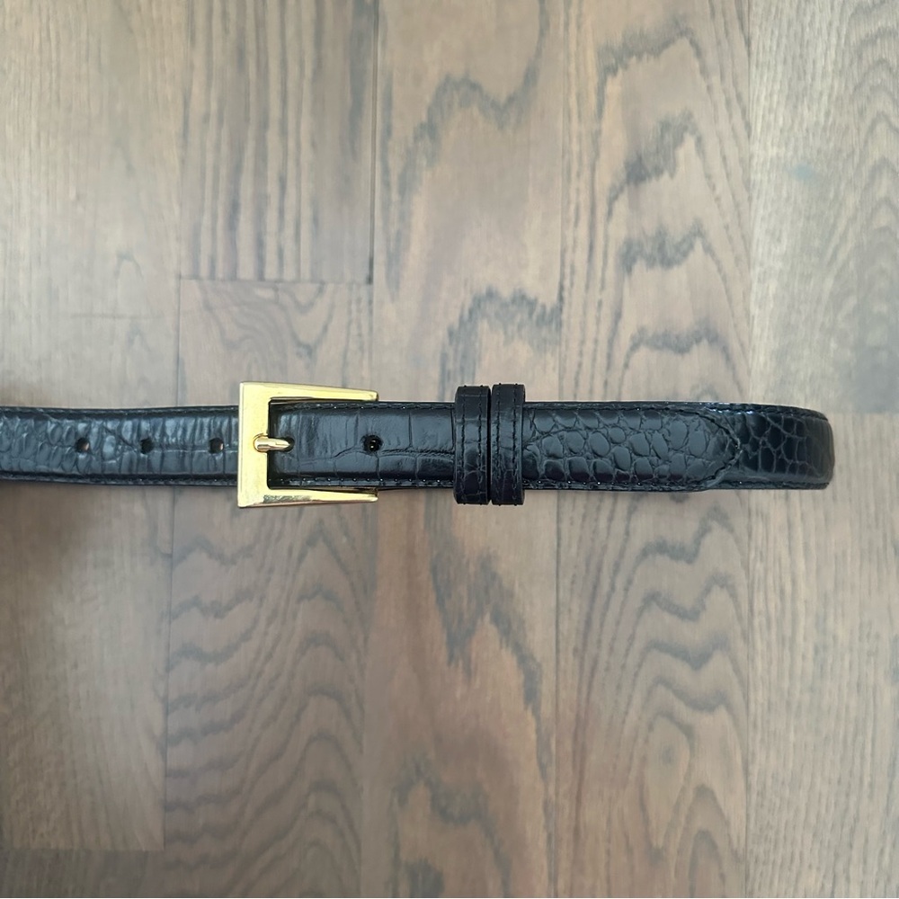 Vintage Saks Fifth Avenue Crocodile Embossed Leather Belt in Black, Gold Medium - Picture 9 of 10
